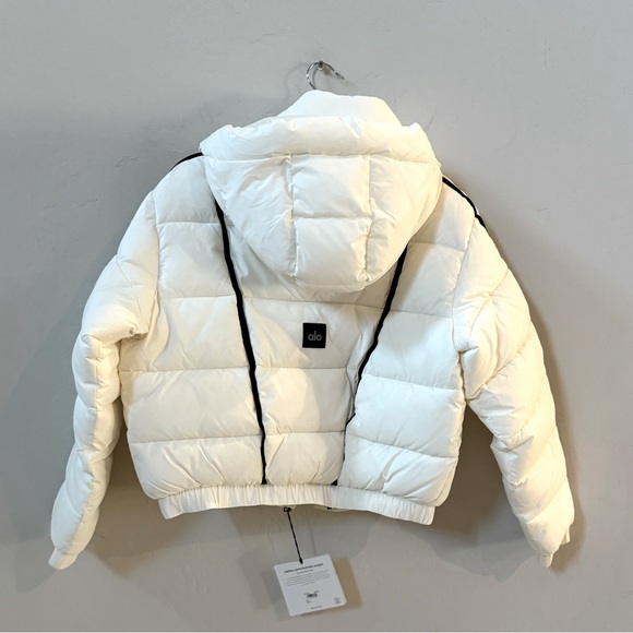 New Rare ALO Aspen Love Puffer Jacket - Picture 6 of 16